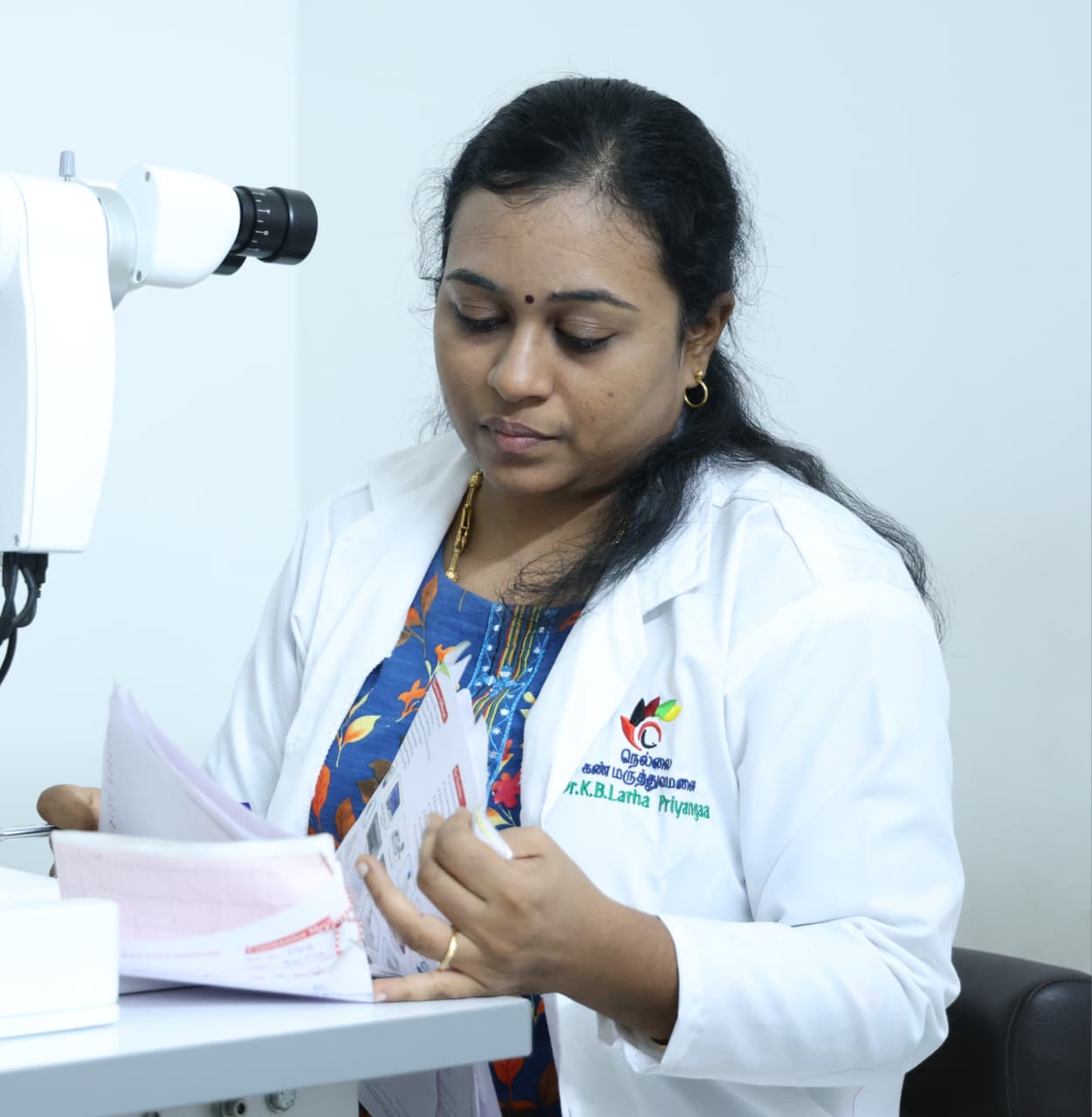 nellai eye care dr.latha
