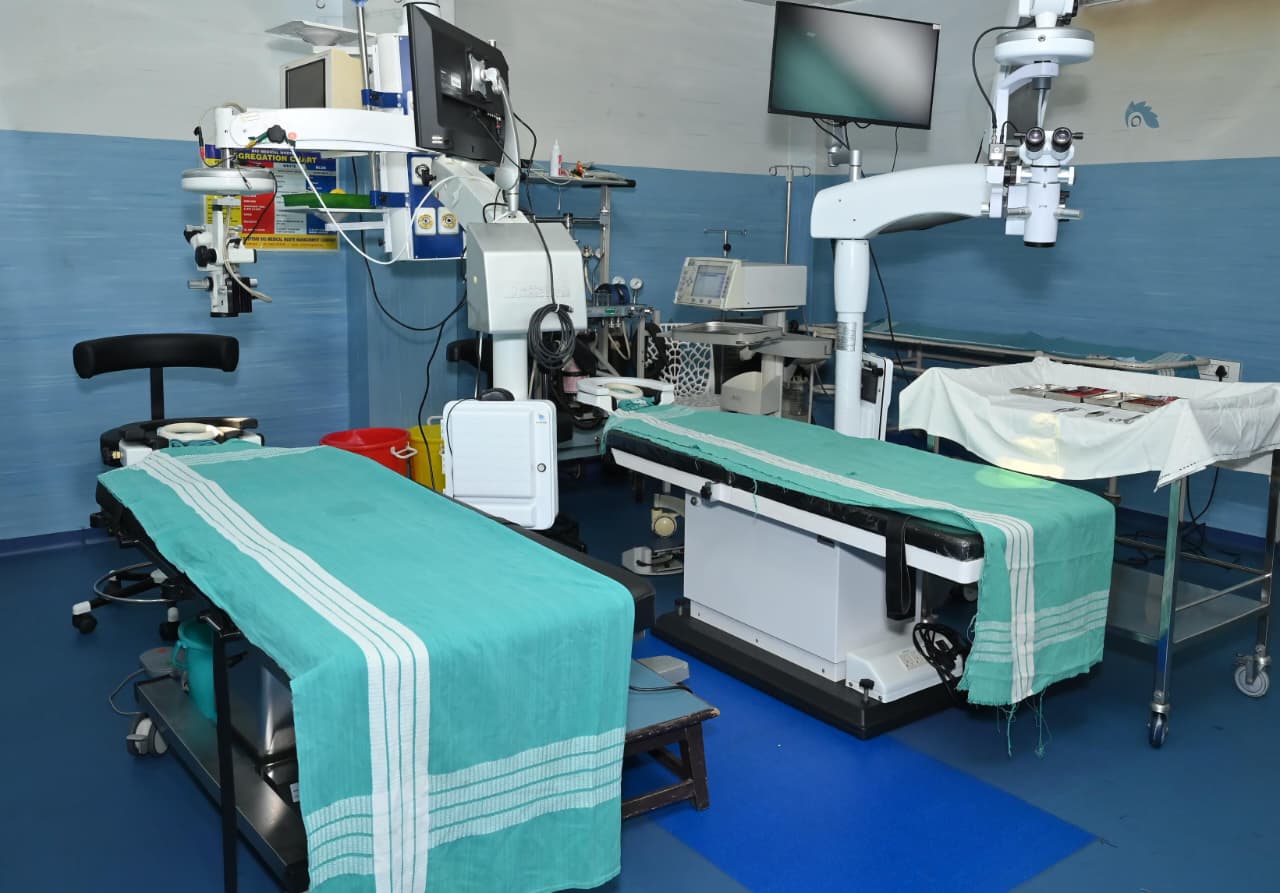 nellai eye care patient beds