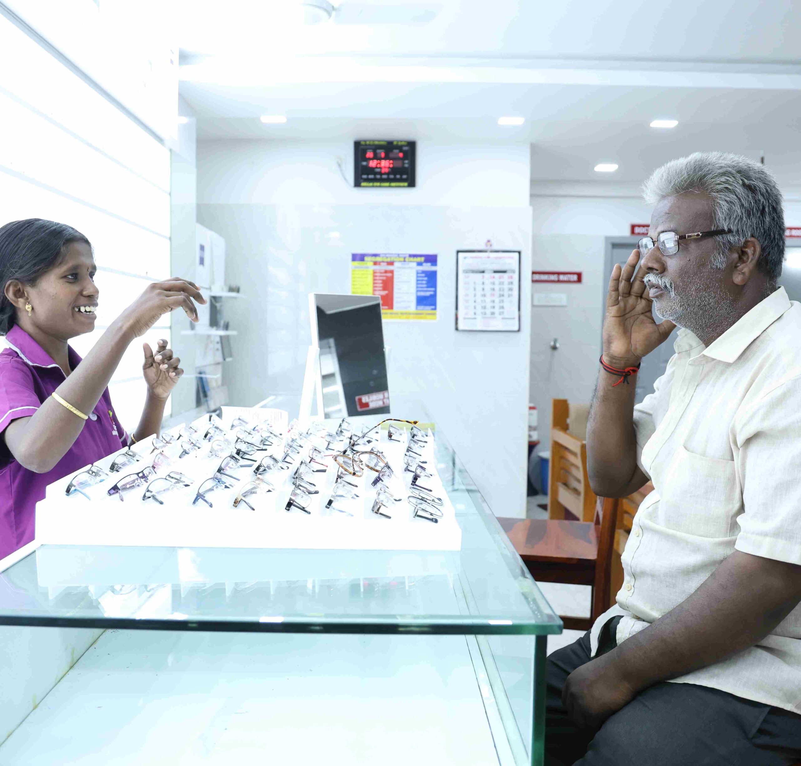 nellai eye care specs division
